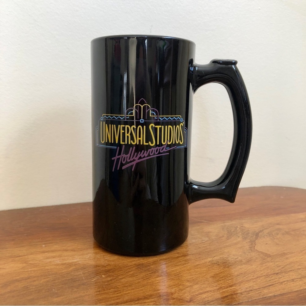 Vintage Universal Studios Hollywood mug